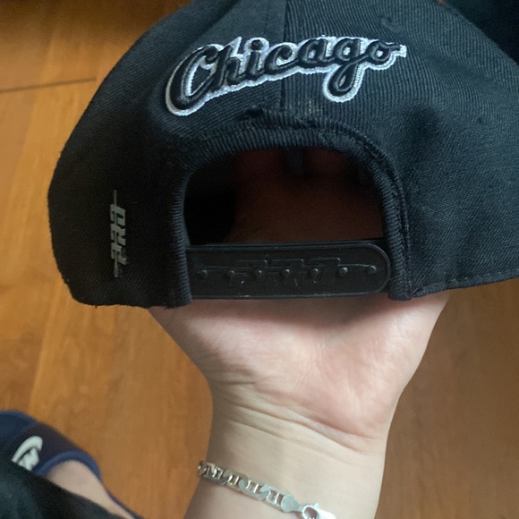 Good hat - Picture 3 of 5